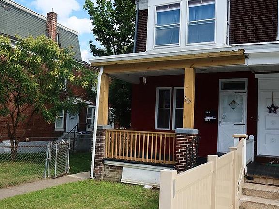 2nd image of 1623 Berryhill St