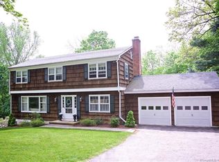 139 E Rocks Rd, Norwalk, CT 06851