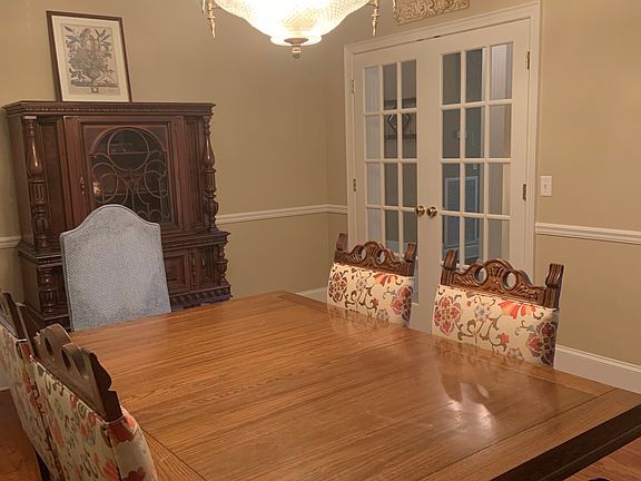 Room for large table