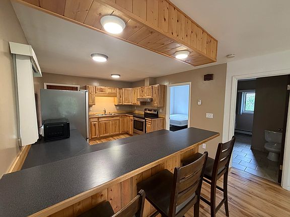 4th image of 5271 Hardland Ave