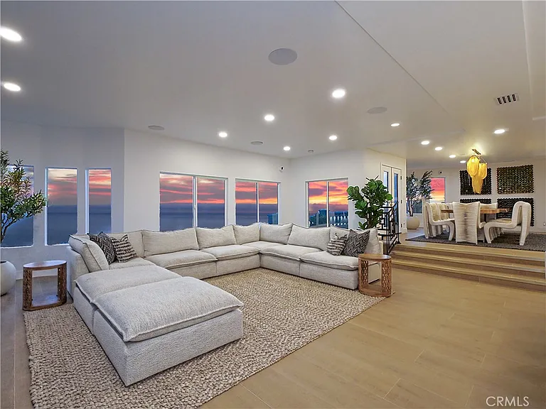 32551 Seacliff Dr — Photo 4