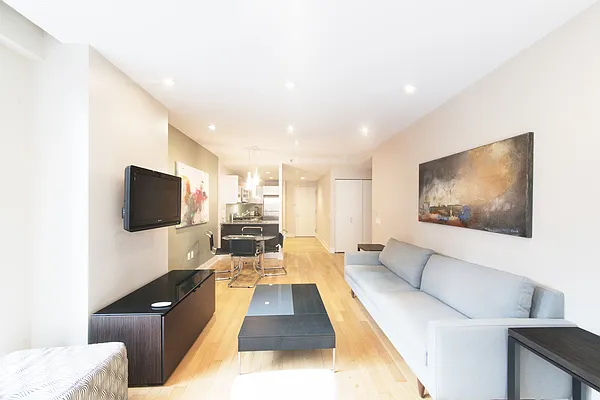 Sold by Mallan Real Estate Inc | media 3