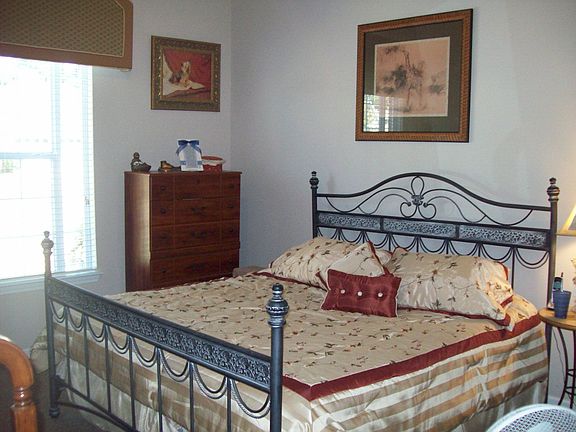 4th image of 90 Garden Springs Dr