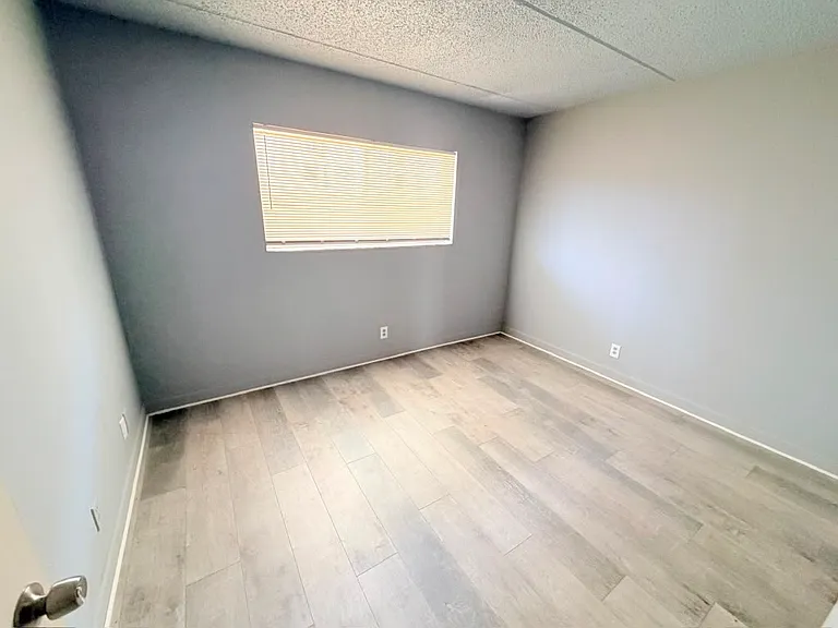 1501 Crescent Cir #C19-1 — Photo 6