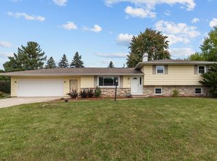 324 W Sunset Ave, Appleton, WI 54911