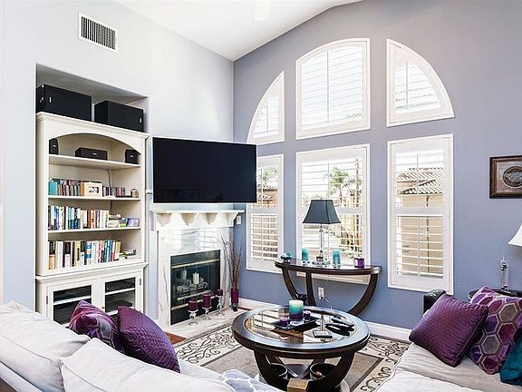 5th image of 11775 Miro Cir