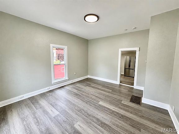 5th image of 536 N Kansas St