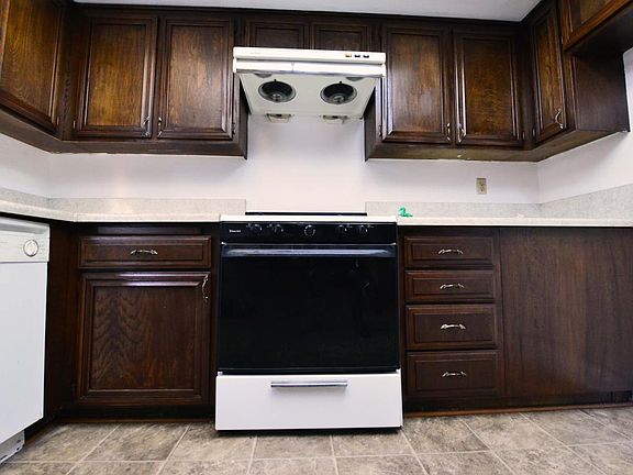 4th image of 510 Sefton Ave APT C