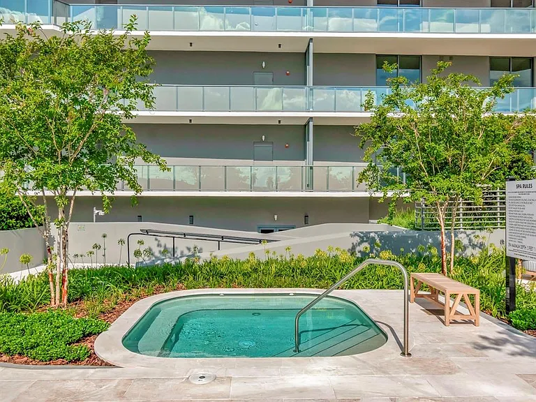 3101 W Bayshore Blvd #2304 — Photo 41