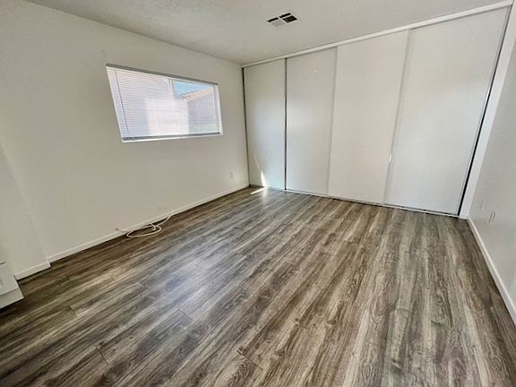 5th image of 5127 Garden Ln APT A