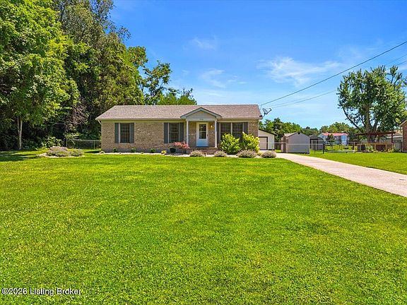 4th image of 456 Oak Run Rd