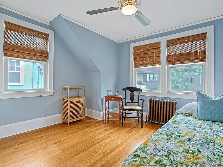 21 Anderson Ave — Photo 28