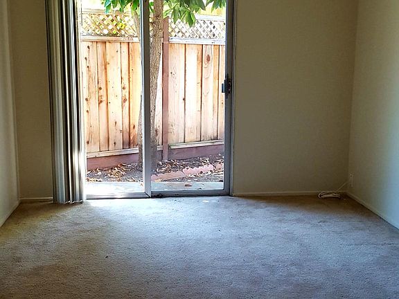 5th image of 3167 Loma Verde Pl
