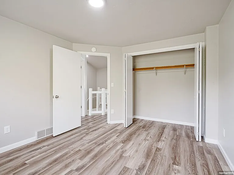 Allouez Townhomes — Photo 48