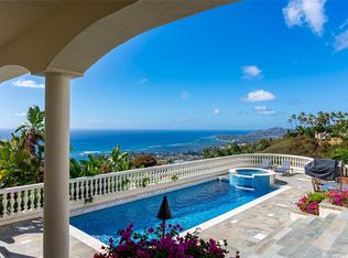 671 Kahiau Loop, Honolulu, HI 96821
