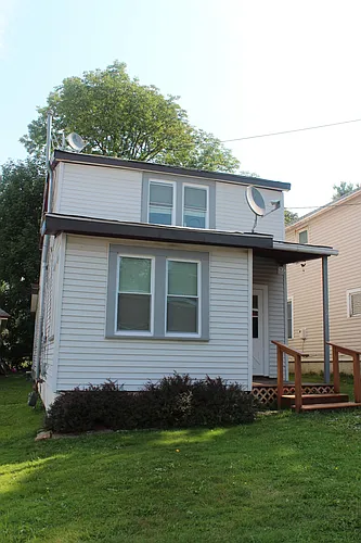 9 Lincoln Ave Photo 1