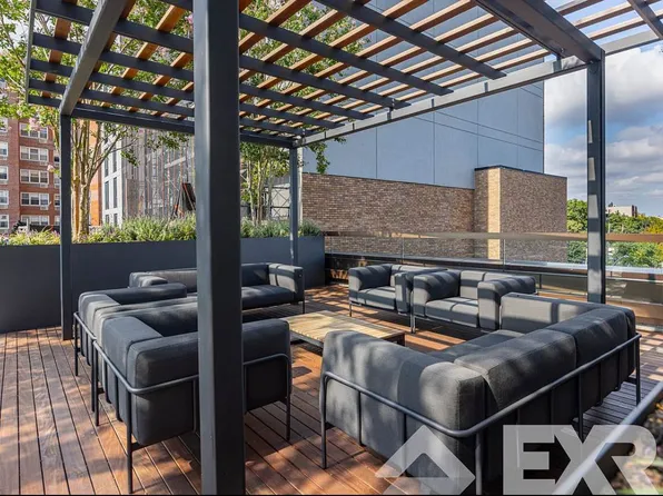 2230 Cropsey Avenue image 10 of 59