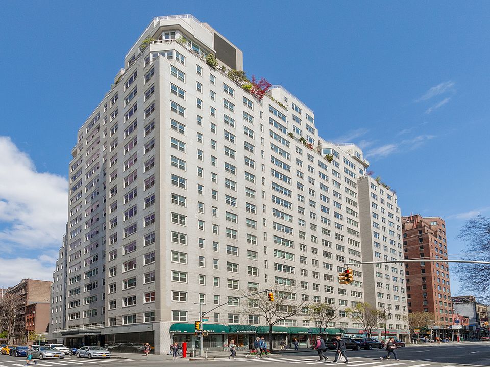 2nd image of 101 W 12th St #5BCD