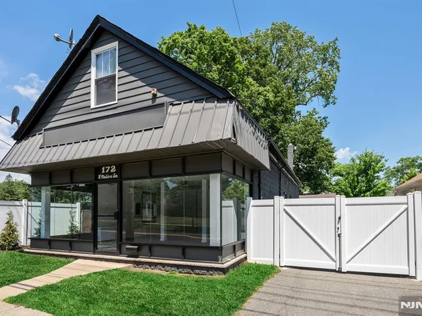 172 W Madison Ave, Dumont, NJ 07628