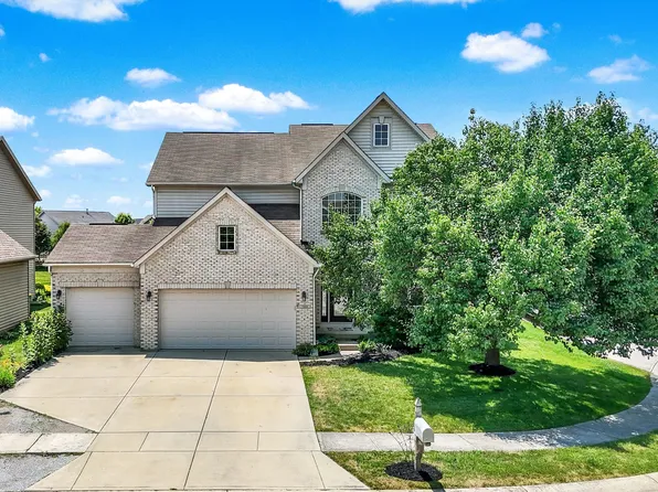 7806 Parkdale Dr, Zionsville, IN 46077