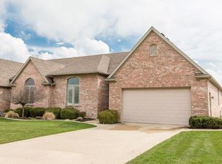 14845 Lake Winds Dr, Perrysburg, OH 43551