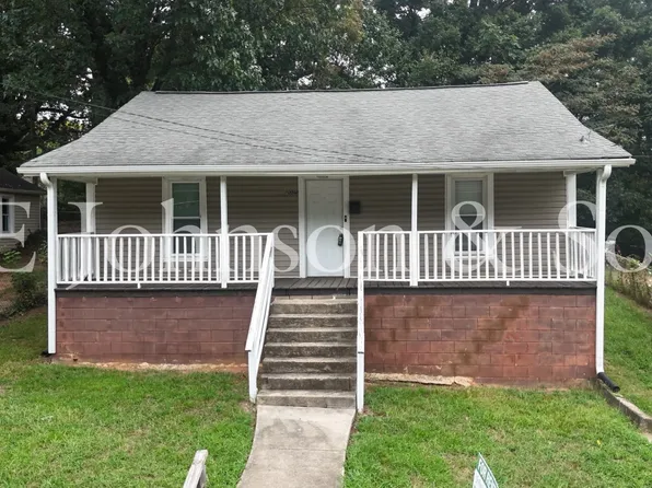 2025 Thurmond St, Winston Salem, NC 27105