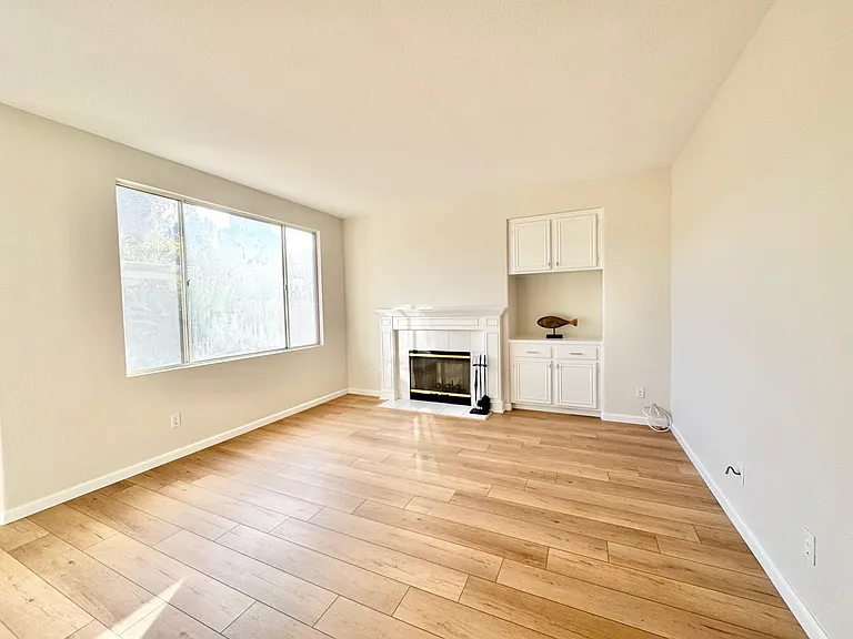5085 Carmel Knolls Dr — Photo 12