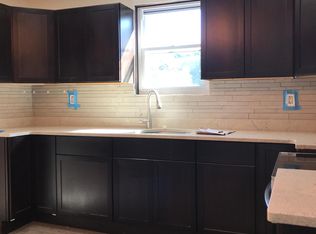 29 Duxbury Rd, Worcester, MA 01605