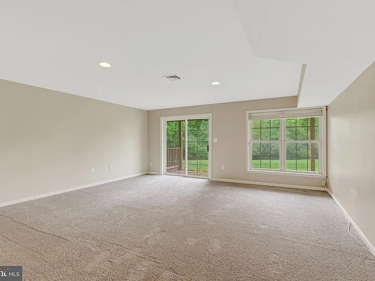 103 Whispering Brooke Dr #103 — Photo 36
