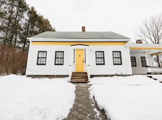 934 Storrs Road, Mansfield, CT 06268