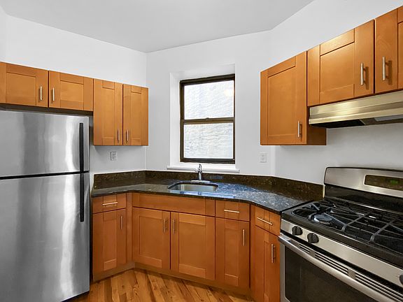 3rd image of 315 W 116th St APT 5A
