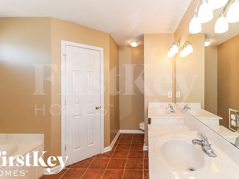 9920 Calderdale Dr — Photo 10
