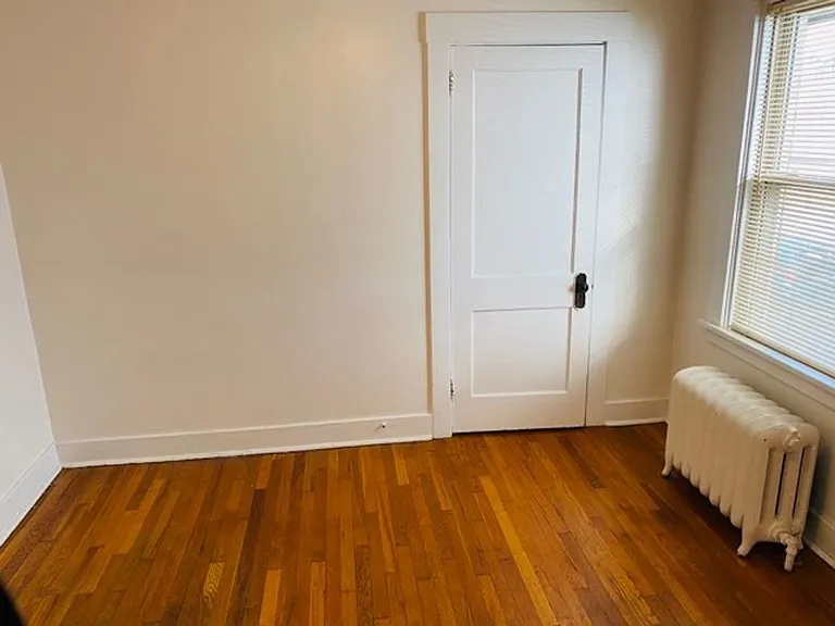 5923 Douglas St — Photo 17