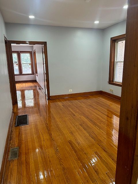Spacious Dining Room