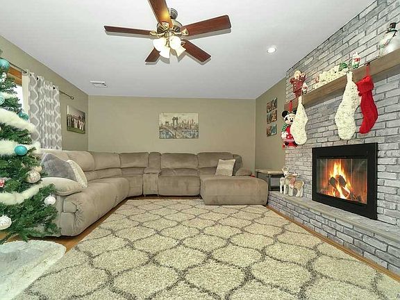 4th image of 24 Cherokee Ave
