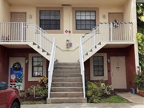 2nd image of 2820 Coral Springs Dr