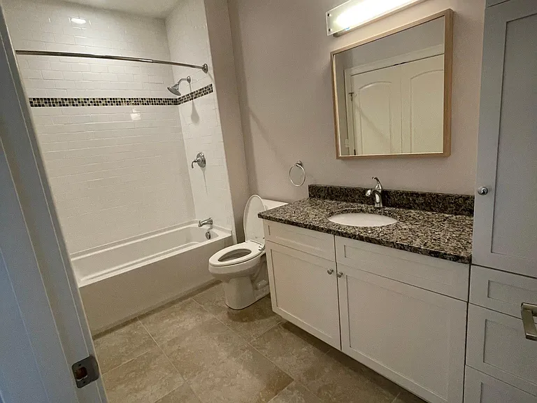 45 Poplar Dr #207 — Photo 5