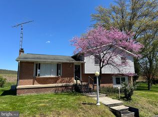 5561 Old Carlisle Rd, Dover, PA 17315