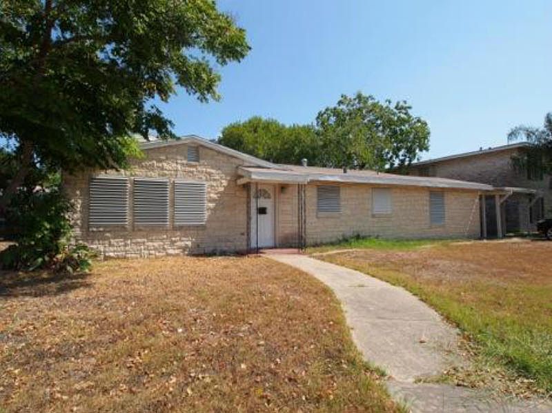 1st image of 1001 Texas Ave APT 4