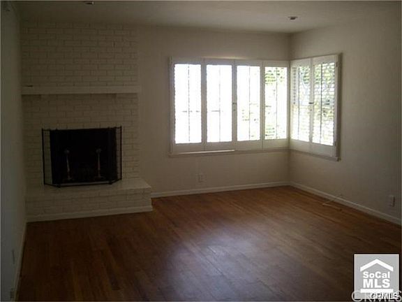 5th image of 323 Poppy Ave