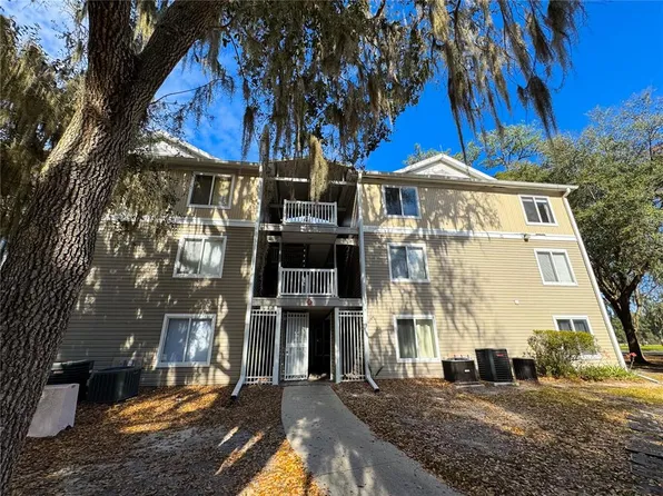 4000 SW 23rd St APT 4-302, Gainesville, FL 32608