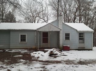 102 Gibson Dr, Chatham, VA 24531