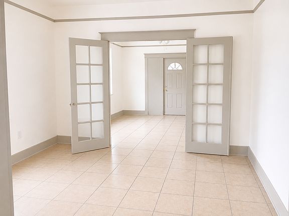 4th image of 1214 Mazant St