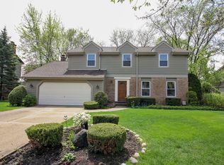 3953 Radcliffe Dr, Northbrook, IL 60062