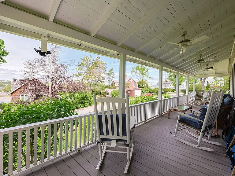 64 Riverview Rd — Photo 37