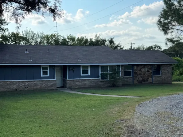 404 Hickory Hill Rd, Sapulpa, OK 74066