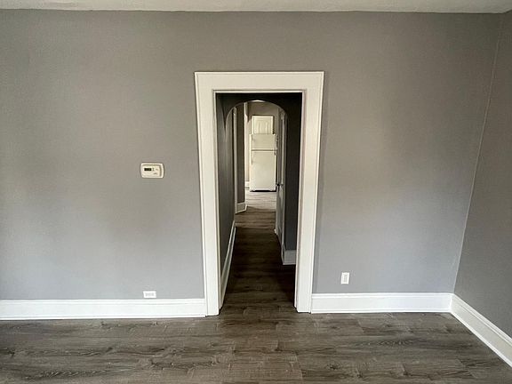5th image of 11 Roosevelt St