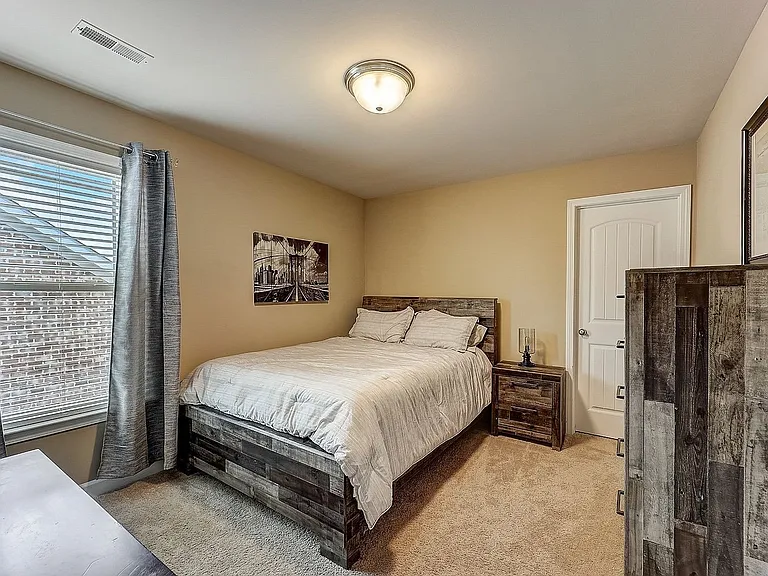 6040 Sanmar Dr — Photo 21