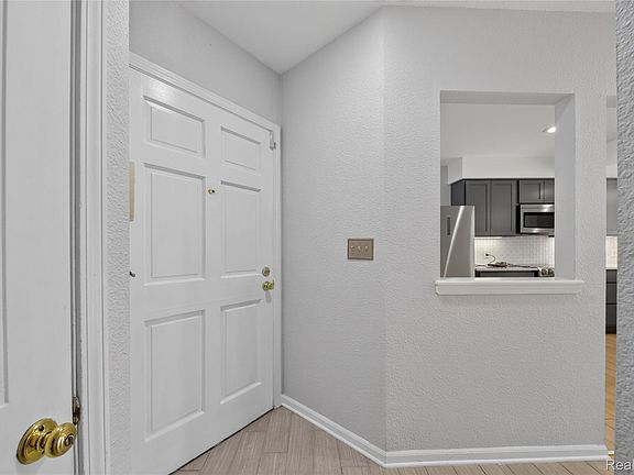 5th image of 3320 Breckland Ct