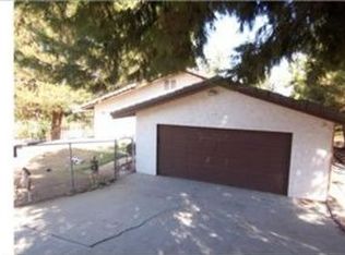 7828 Marilyn Dr, Corona, CA 92881